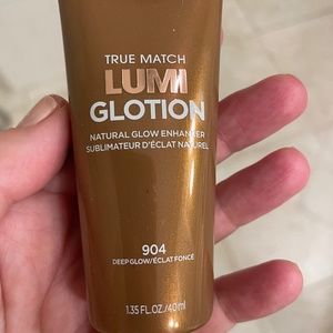L’Oréal Lumi Glotion color Deep
